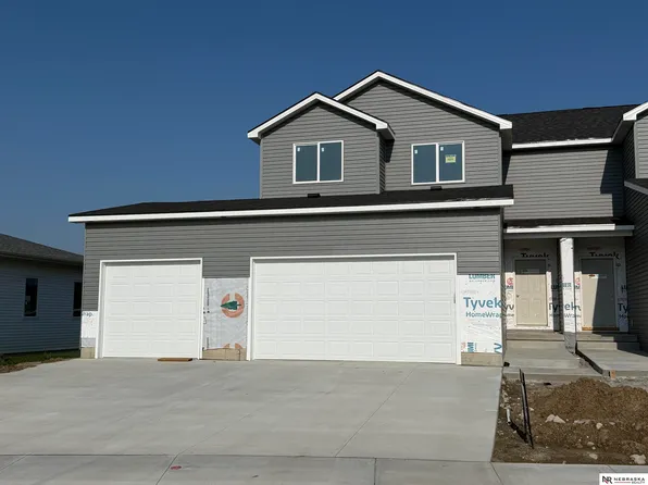 5925 S 94th St, Lincoln, NE 68526