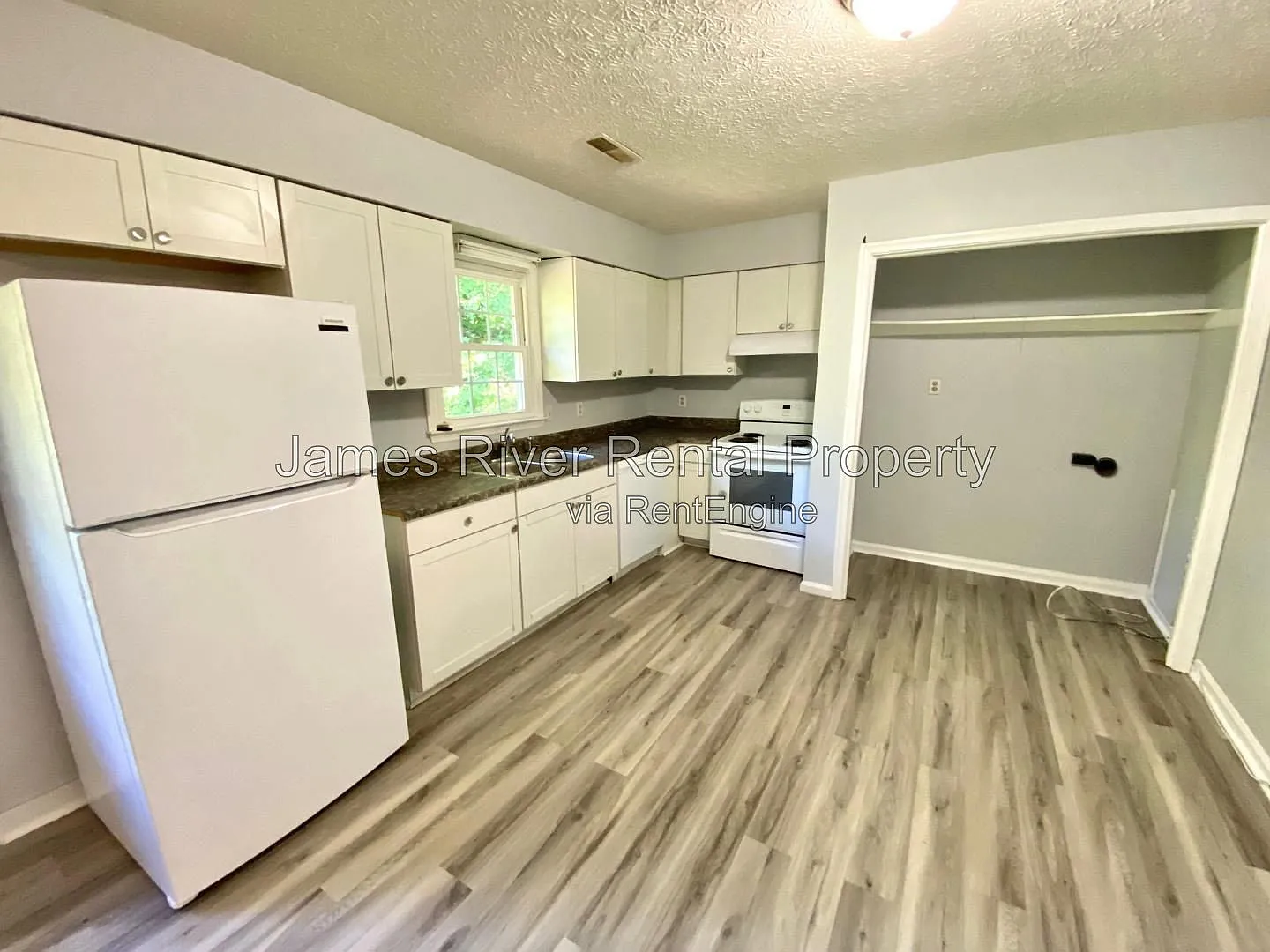 2 bed, 1.0 bath, 750 sqft, $785 — Photo 2