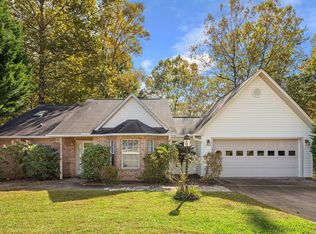 8 Gatehouse Ct, Asheville, NC 28803