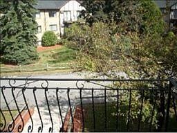 1st image of 5 Lancelot Ct APT 21