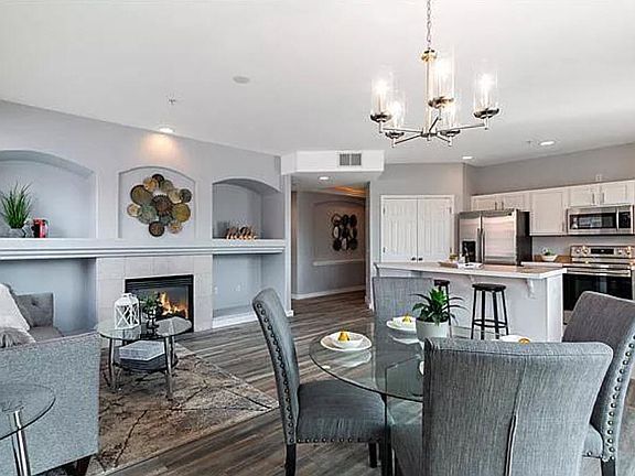 Living/dining space