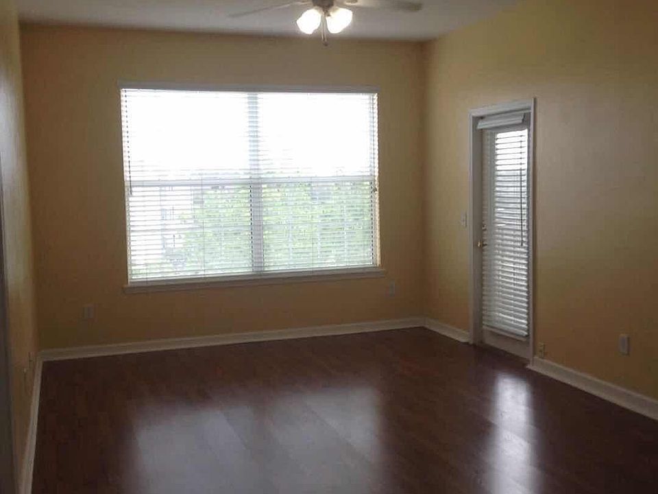2nd image of 7801 Point Meadows Dr Unit 1410