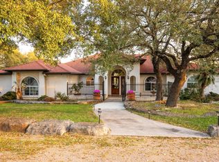 481 Lorne Rd, Canyon Lake, TX 78133
