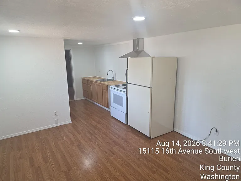15115 16th Ave SW #B — Photo 5