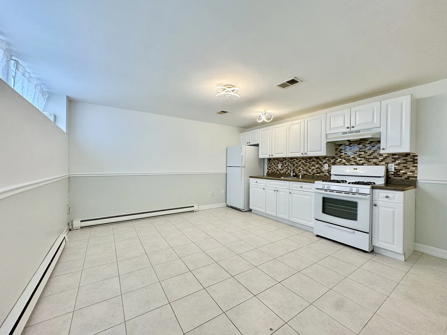 1 bed, $1,600 — Photo 4
