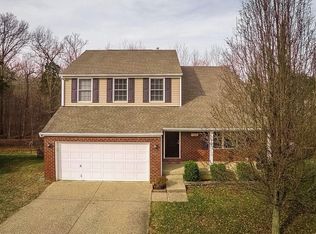 9900 Queens Castle Ct, Louisville, KY 40229