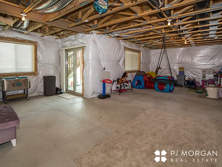 17214 Meredith Ave — Photo 18