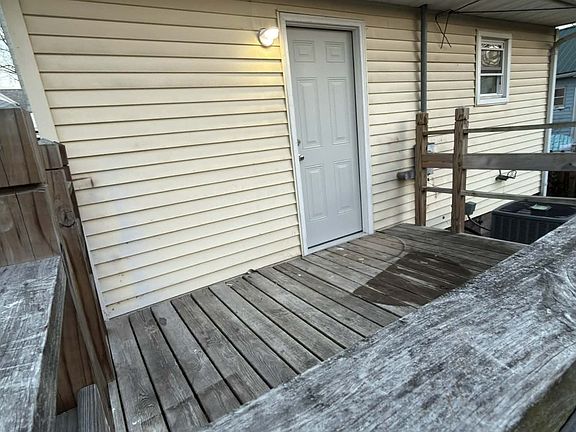 3rd image of 3522 N Kentucky Ave