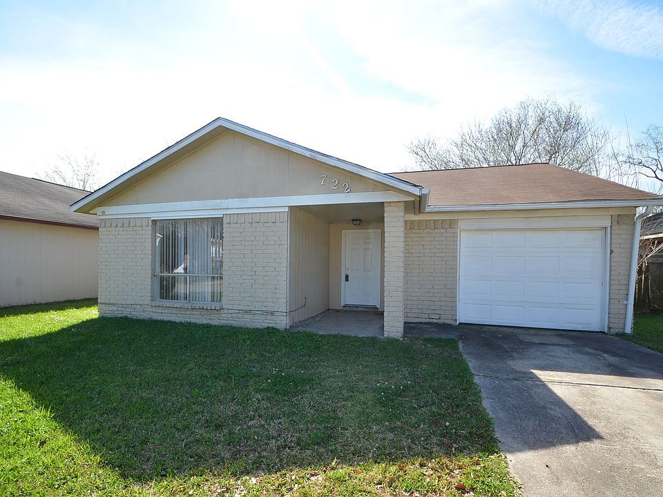 1st image of 722 Odessa Ct
