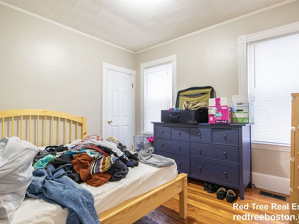 18 Howes St. #1 Boston - Dorchester Unit Photo 5