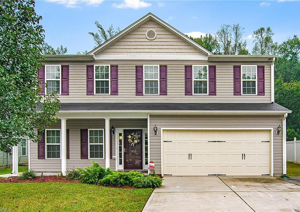 1st image of 1910 Chapel Brook Way