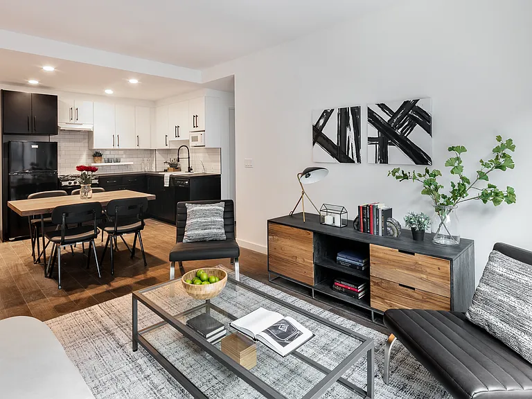 1626 Madison St #PHC — Photo 4