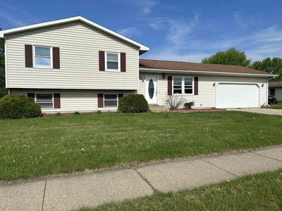 815 Donna Avenue, Tomah, WI, 54660
