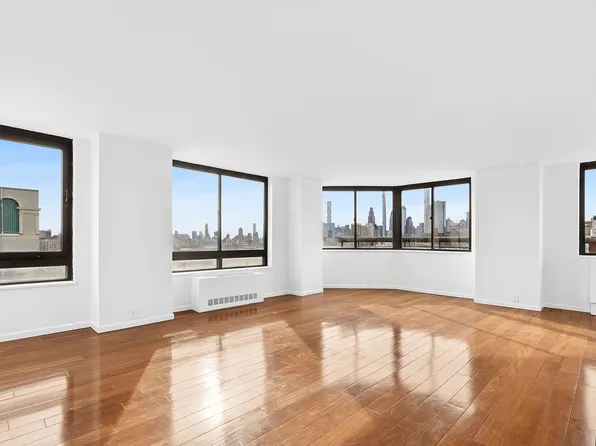 225 West 83rd Street image 5 of 16