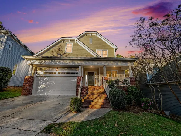 107 Hillspring Ln, Chapel Hill, NC 27516