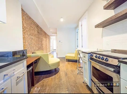 Rented by Zee Management LLC | media 19