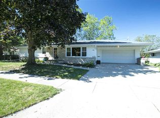 1509 N Douglas St, Appleton, WI 54914