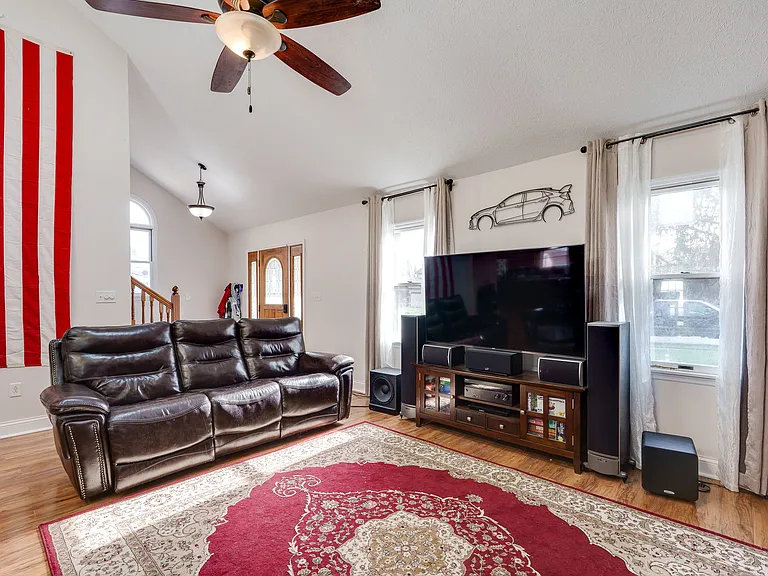 4078 Margate Dr — Photo 7