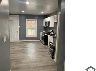 752 Bartlett Ave, Baltimore, MD 21218