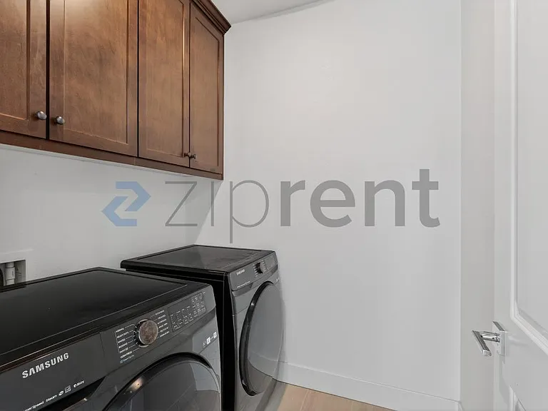665 N Amarone Dr — Photo 17