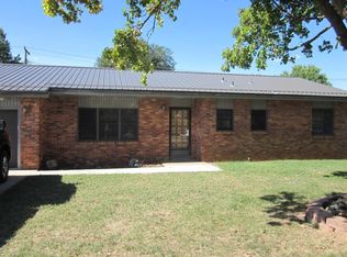 821 E Edgewood St, Springfield, MO 65807