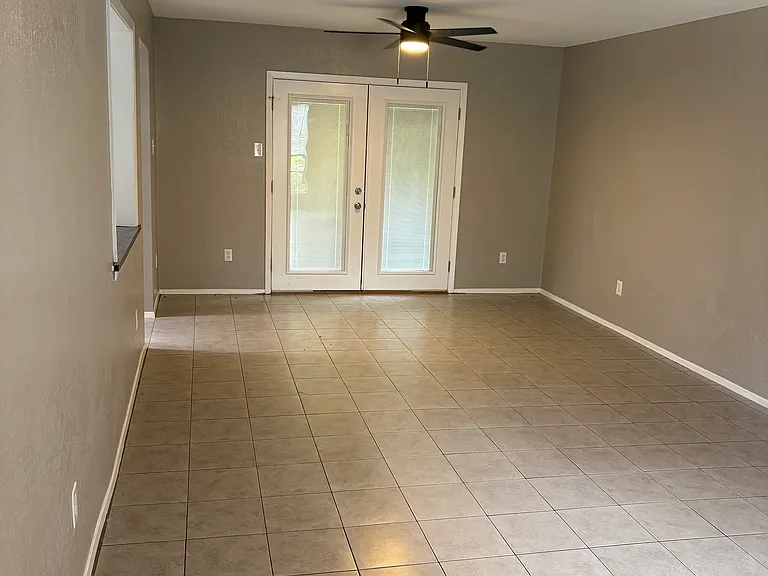 203 Park Pl — Photo 12