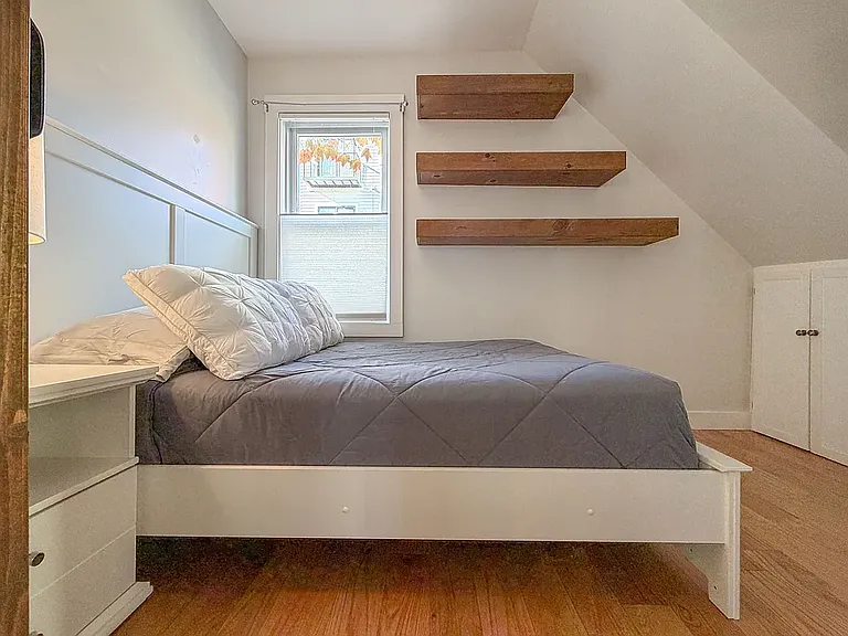 20 Tate St #1 — Photo 40