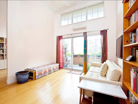 2nd image of 219 Eckford St APT 3B