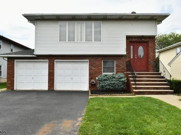 28 Elmhurst St #1, Elmwood Park, NJ 07407