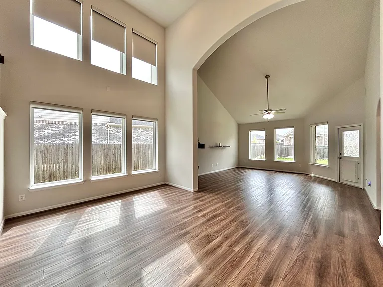 208 Azalea Springs Rd — Photo 14