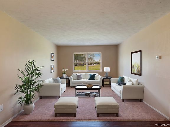 3rd image of 5500 S Floral Cres