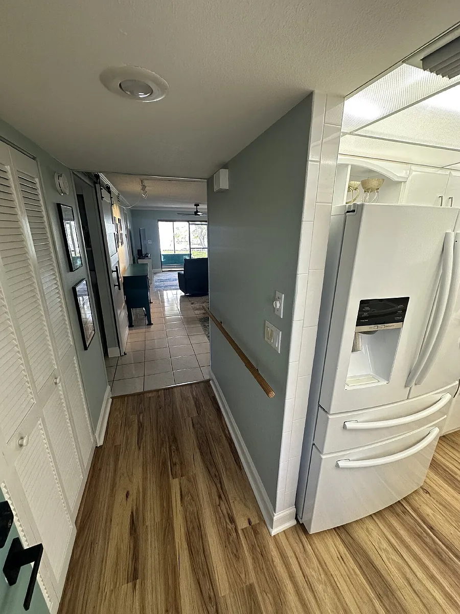 Building Photo - 100 Canebreakers Dr #107
