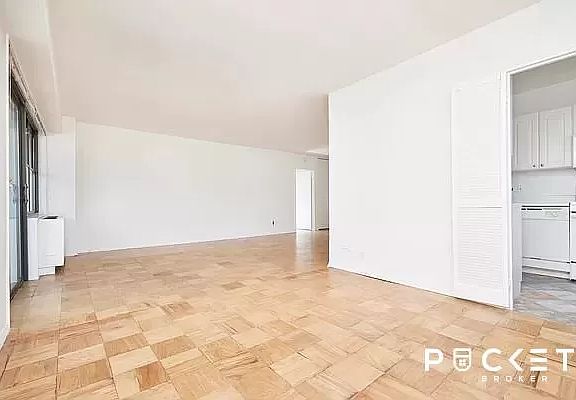 5th image of 345 E 80th St APT 29C