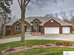 22810 Rifle Ridge Ter, Elkhorn, NE 68022