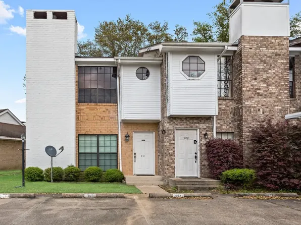 1620 Wellington Pl APT 901, Beaumont, TX 77706