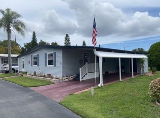 5102 Damsen Cir, New Port Richey, FL 34653