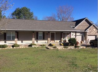 147 Rosewood Ln, Rainsville, AL 35986