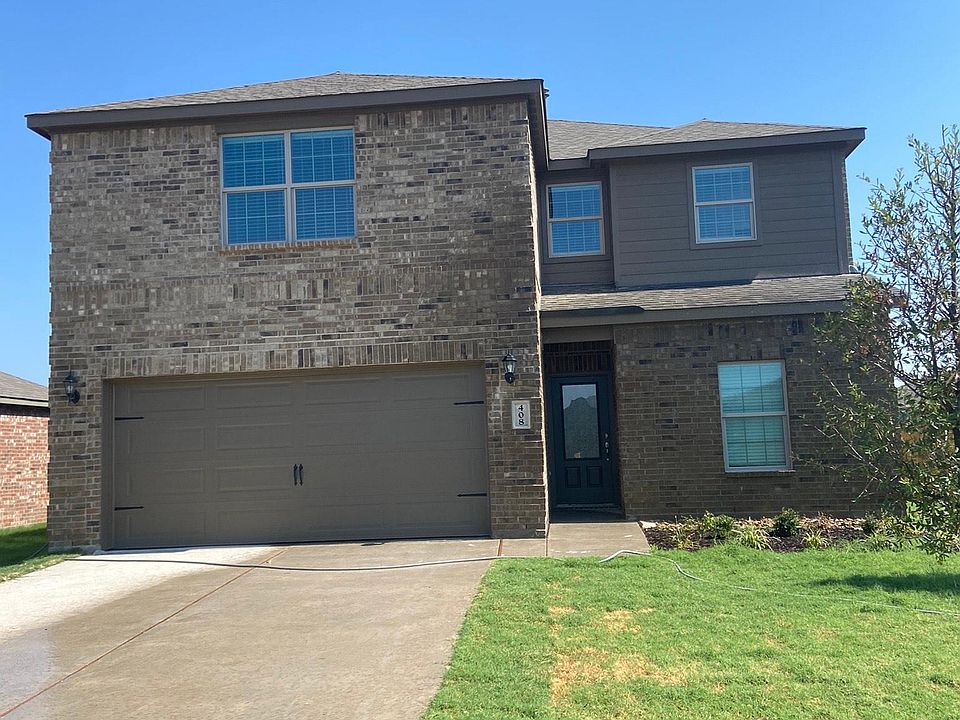 1st image of 403 Harbor Oaks Dr