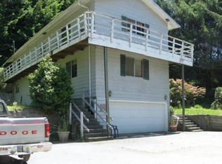 93711 Spalding Ln, Coos Bay, OR 97420