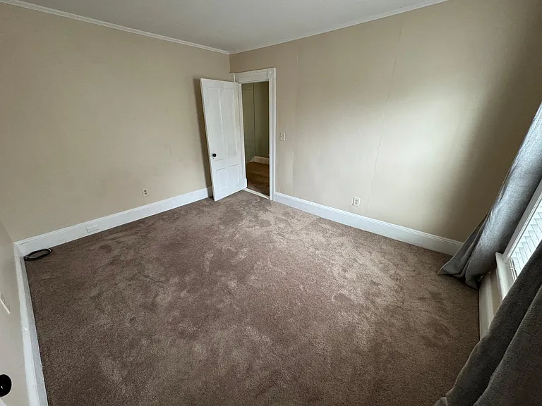 Back bedroom