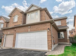 40 Nottingham Dr, Richmond Hill, ON L4S 1Z6