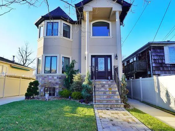 98 Canton Ave, Staten Island, NY 10312
