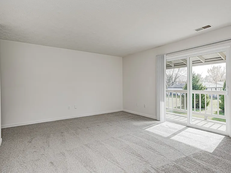 Greenfield Knoll Apartments — Photo 17
