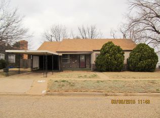 112 SW 10th St, Plainview, TX 79072