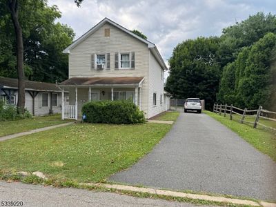 48 Sussex St, Newton, NJ, 07860
