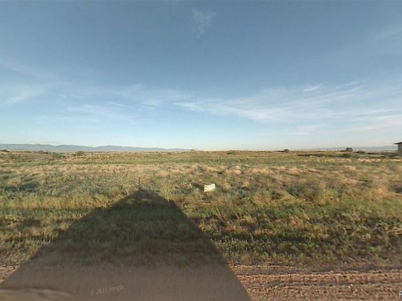 2nd image of 967 S Tierra Buena Drive