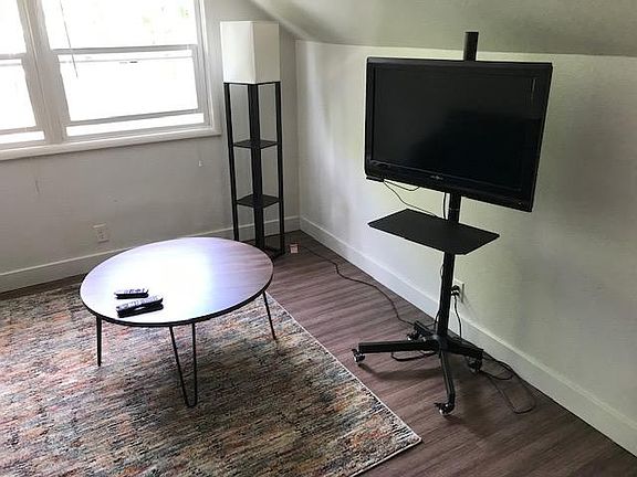 4th image of 2505 W Mallon Ave #B