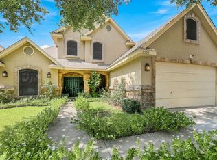 2327 Grisell Dr, Laredo, TX 78041