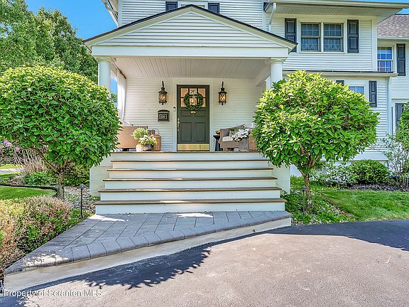 4th image of 330 Glenburn Rd