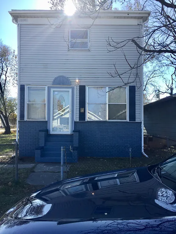 4 bed, 1500 sqft, $1,682 — Photo 1